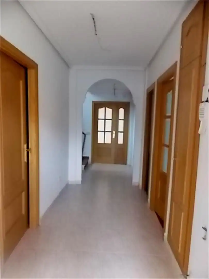 Casa de obra nueva con jardín en venta en Calle Pablo Neruda 6, imagen 2