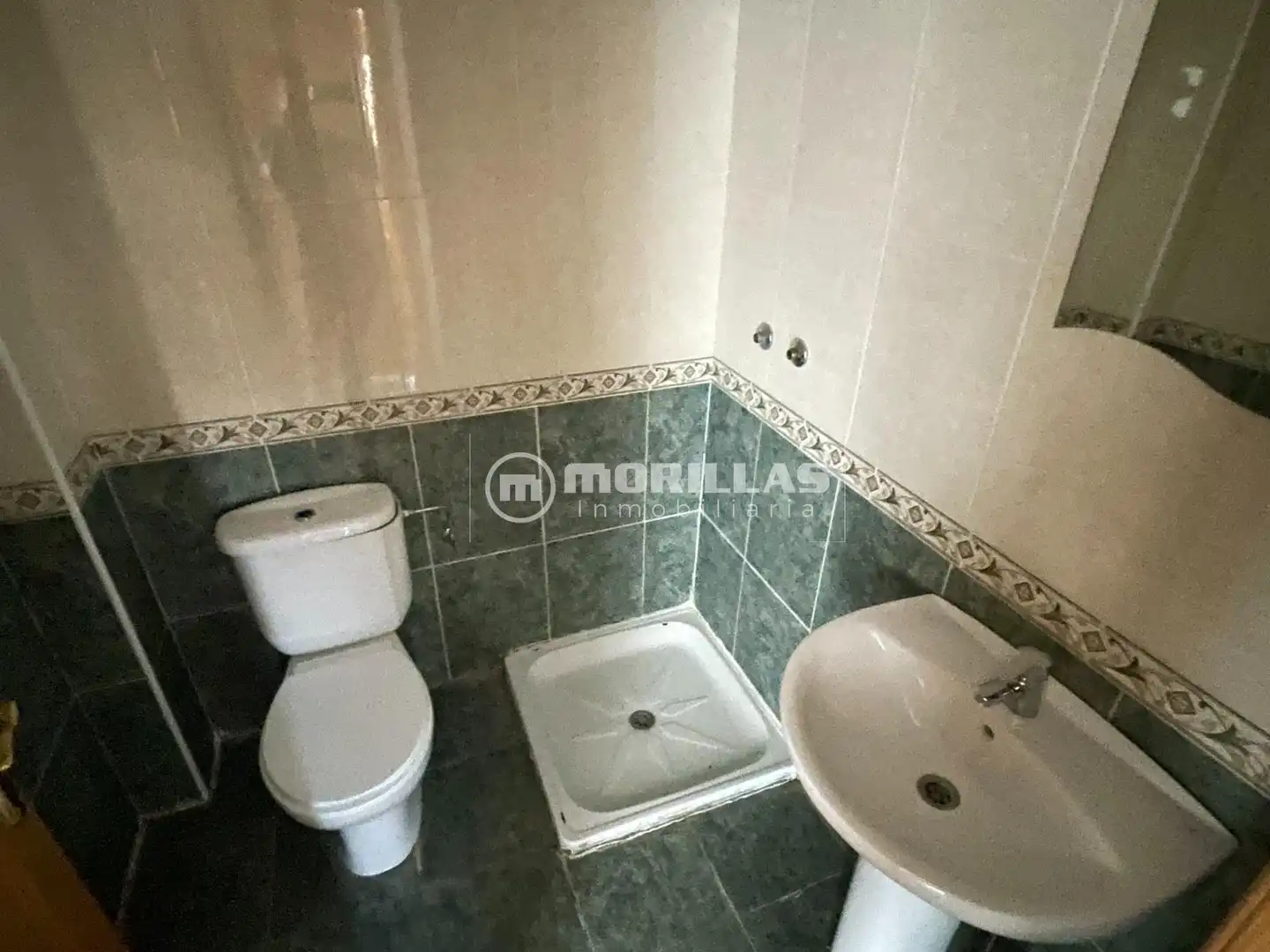 Bathroom of Flat for sale in Calasparra  with Heating