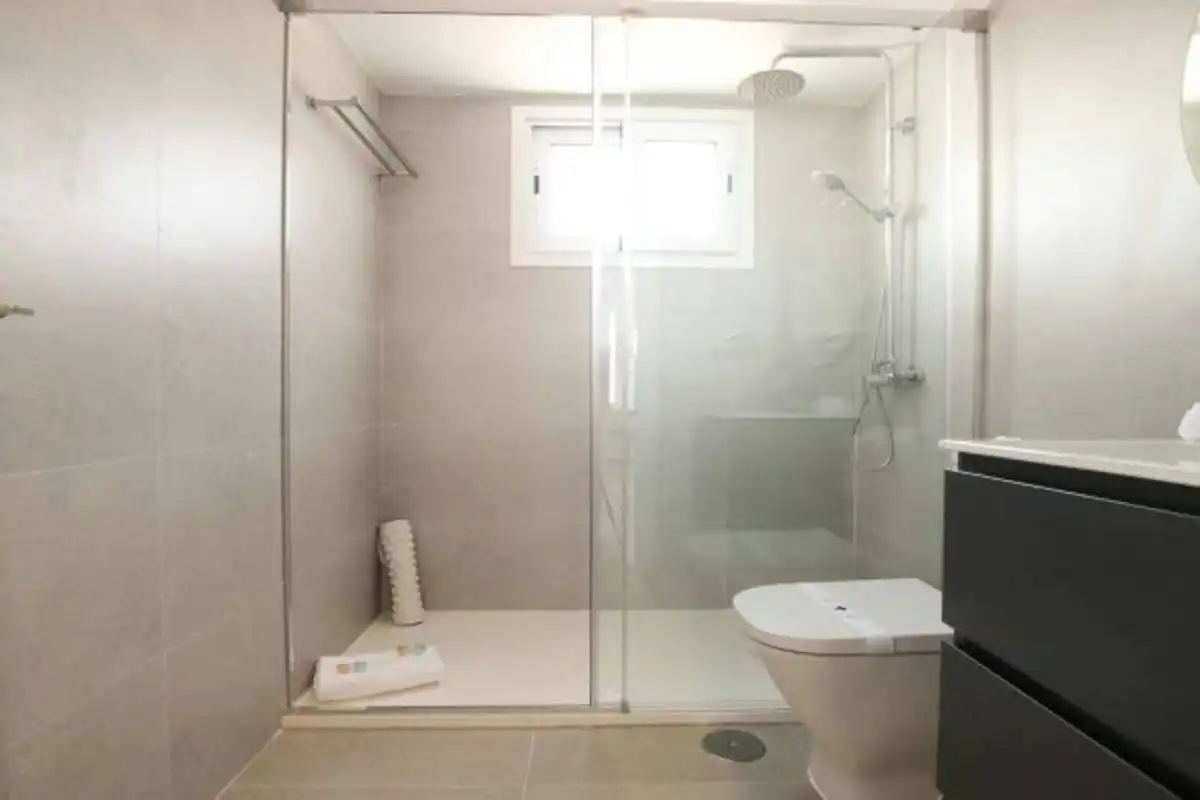 Baño de Apartamento en venta en Mijas con Aire acondicionado, Terraza y Piscina comunitaria