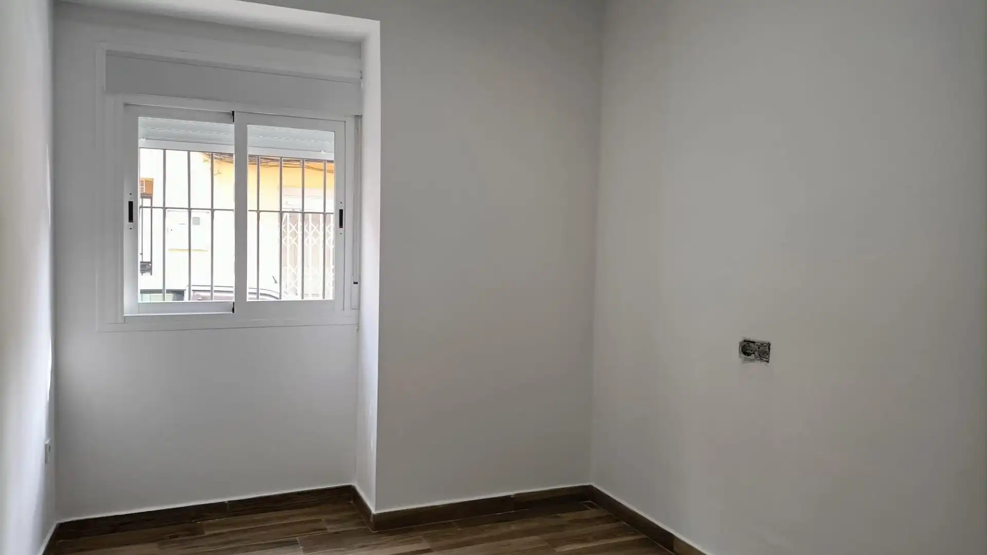 Dormitori de Planta baixa en venda en Águilas