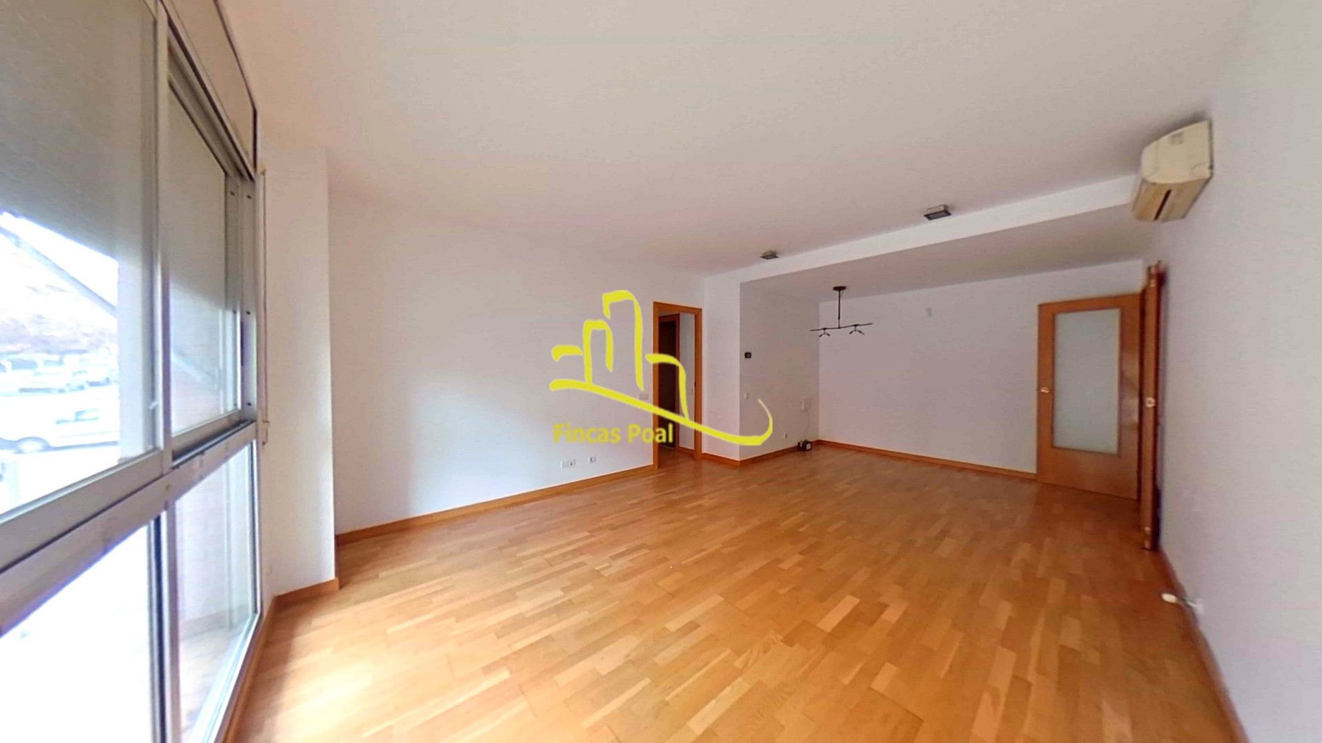 Living room of Flat for sale in Castelldefels  with Air Conditioner, Heating and Terrace