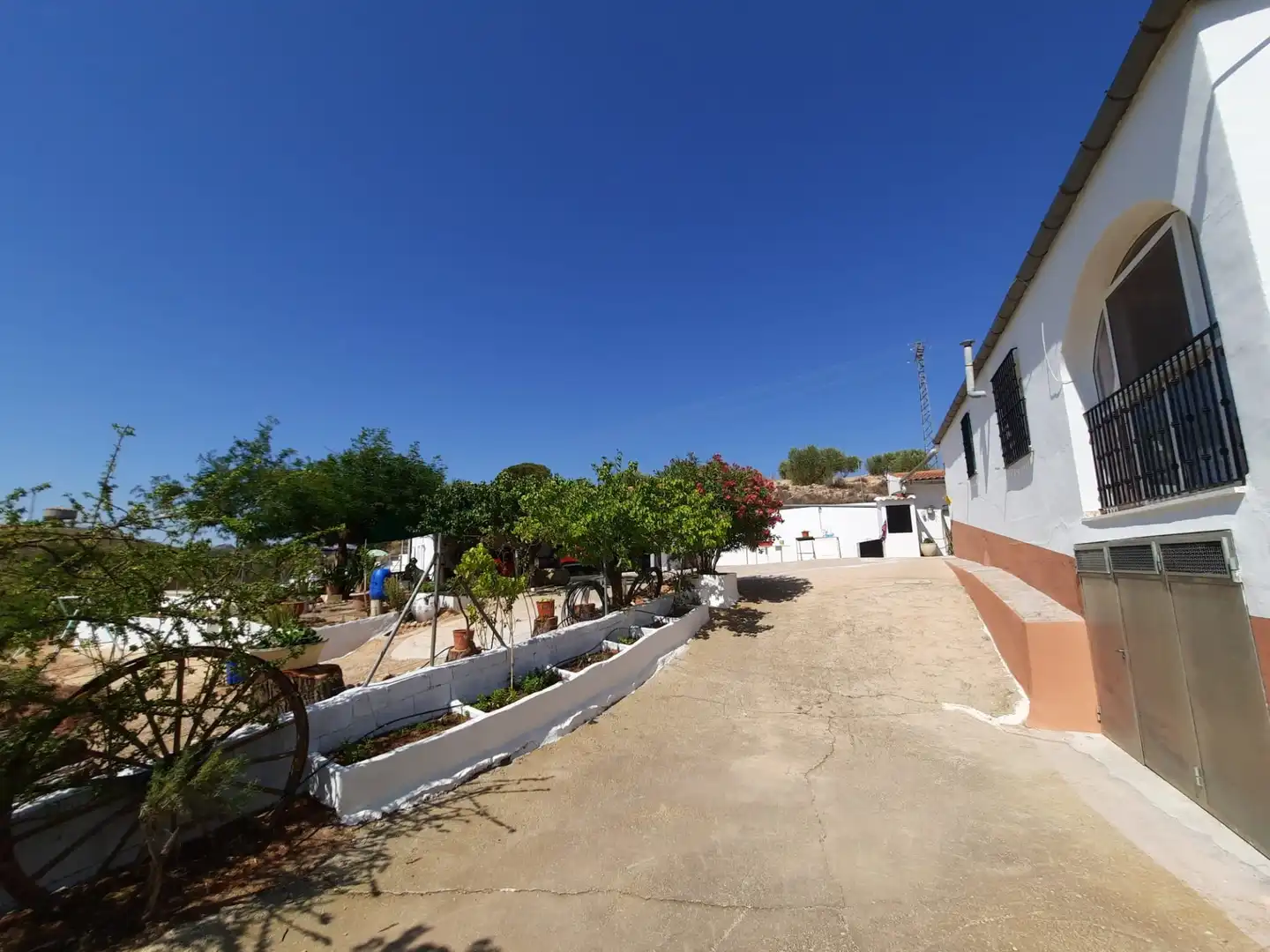 Casa amb piscina en venda a Montealegre del Castillo, imagen 39