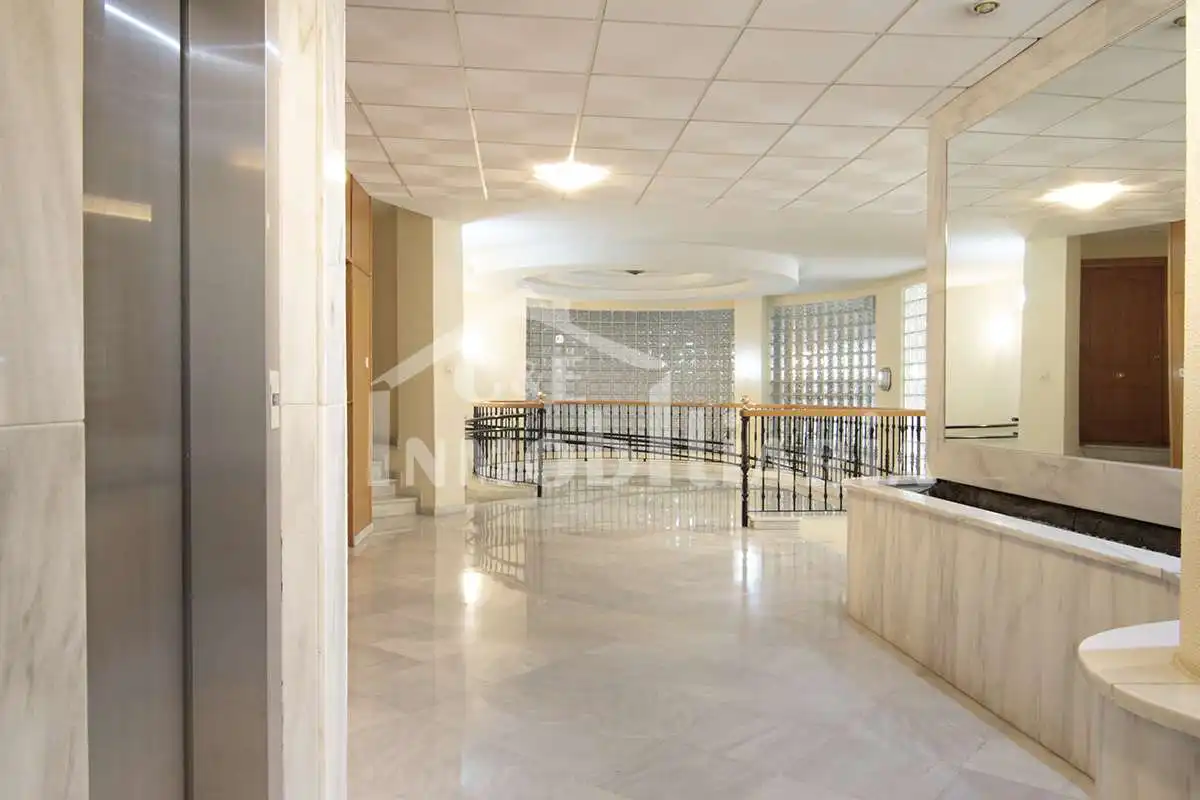 Apartamento de alquiler en Granada con Aire acondicionado, Calefacción y Parquet