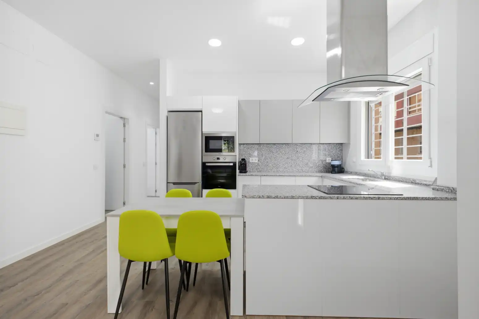 Kitchen of Flat for sale in Alaquàs  with Air Conditioner and Heating