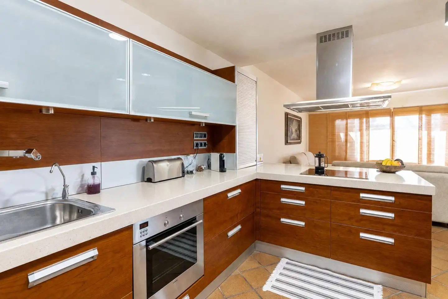 Cuina de Casa o xalet en venda en Santa Pola amb Aire condicionat, Jardí privat i Terrassa