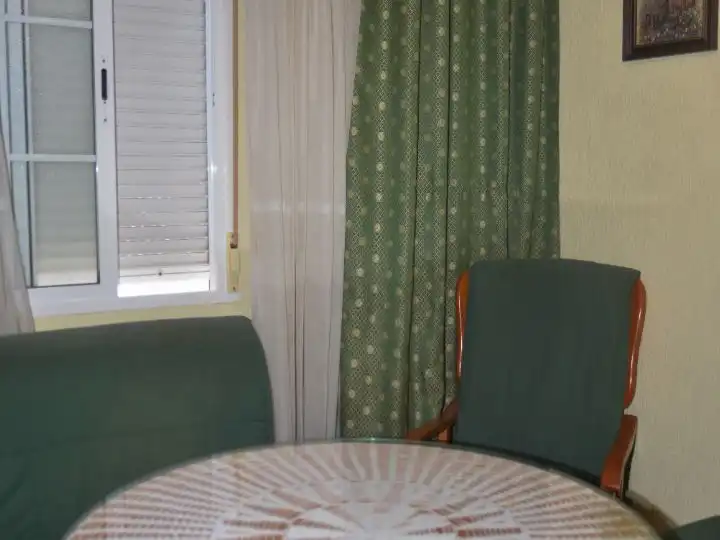 Esszimmer von Wohnung zur Miete in  Huelva Capital mit Klimaanlage und Balkon
