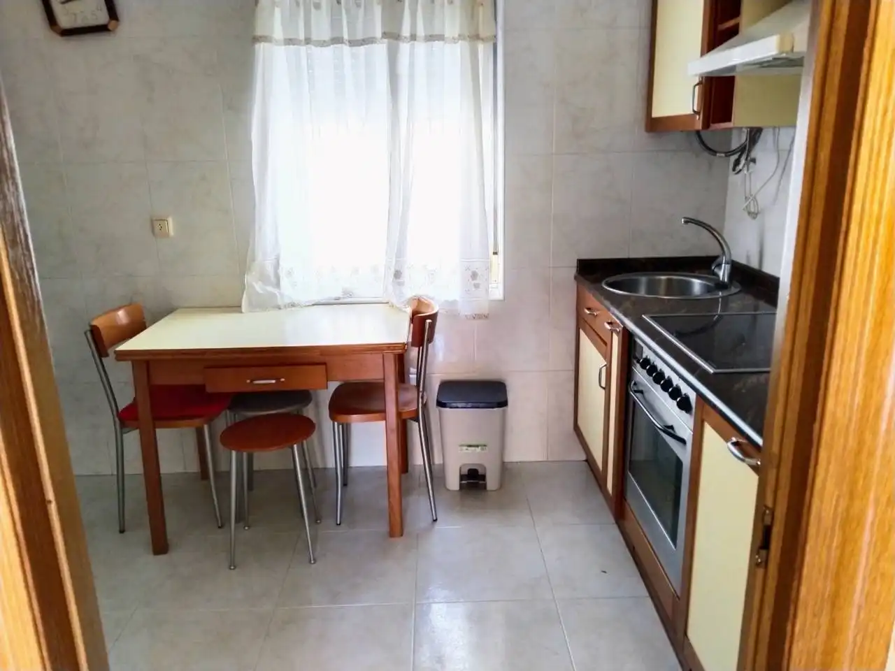 Kitchen of Flat for rent in Burgos  with Heating, Terrace and Furnished