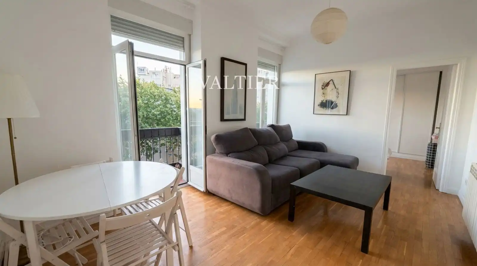 Balcony of Flat for rent in Madrid  with Air Conditioner, Terrace and Furnished