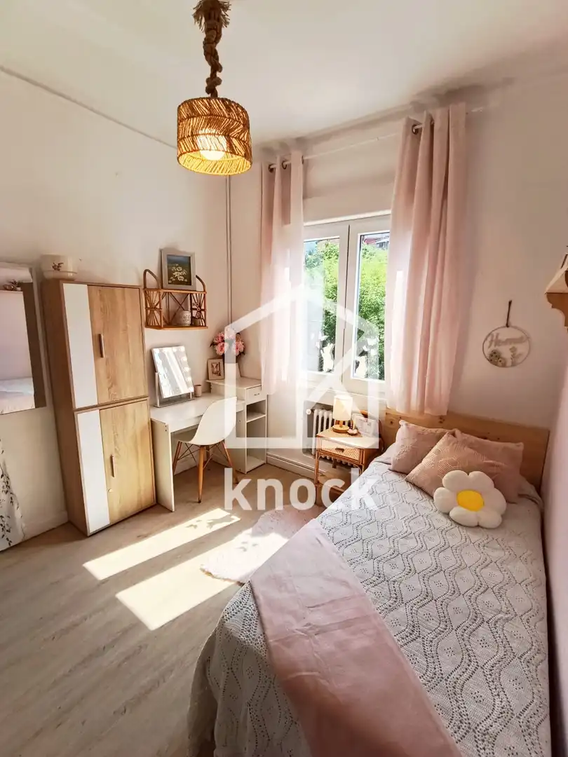 Habitación de Piso en venta en Langreo con Calefacción, Trastero y Amueblado