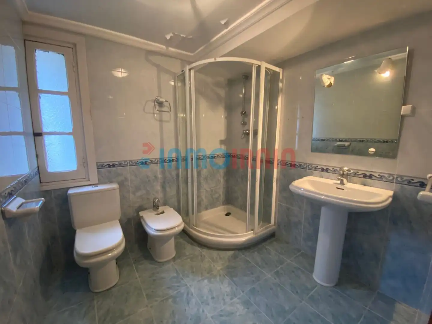 Bathroom of Houses for sale in Zegama  with Storage room