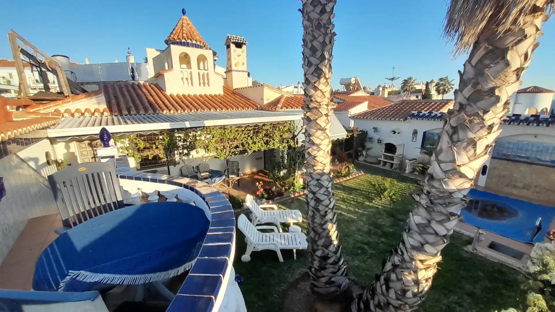 Jardí de Casa o xalet en venda en Vélez-Málaga amb Aire condicionat, Calefacció i Jardí privat
