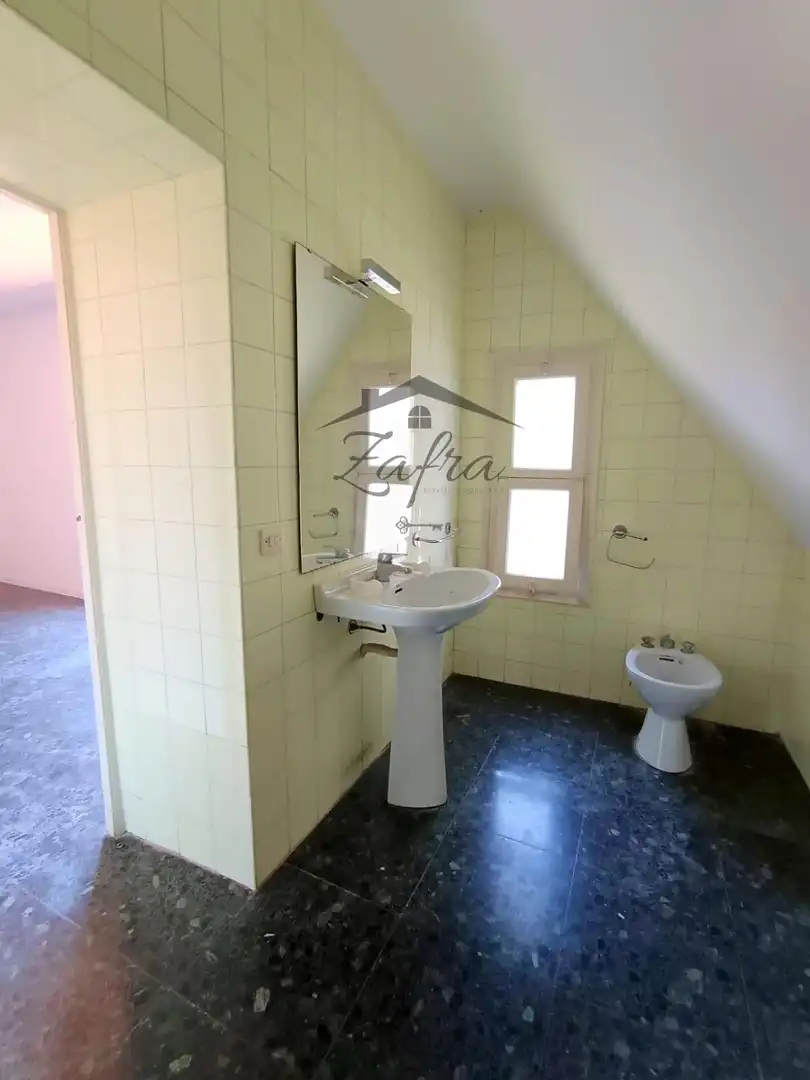 Casa con terraza en venta en Carrer Carrer Montnegre, imagen 30