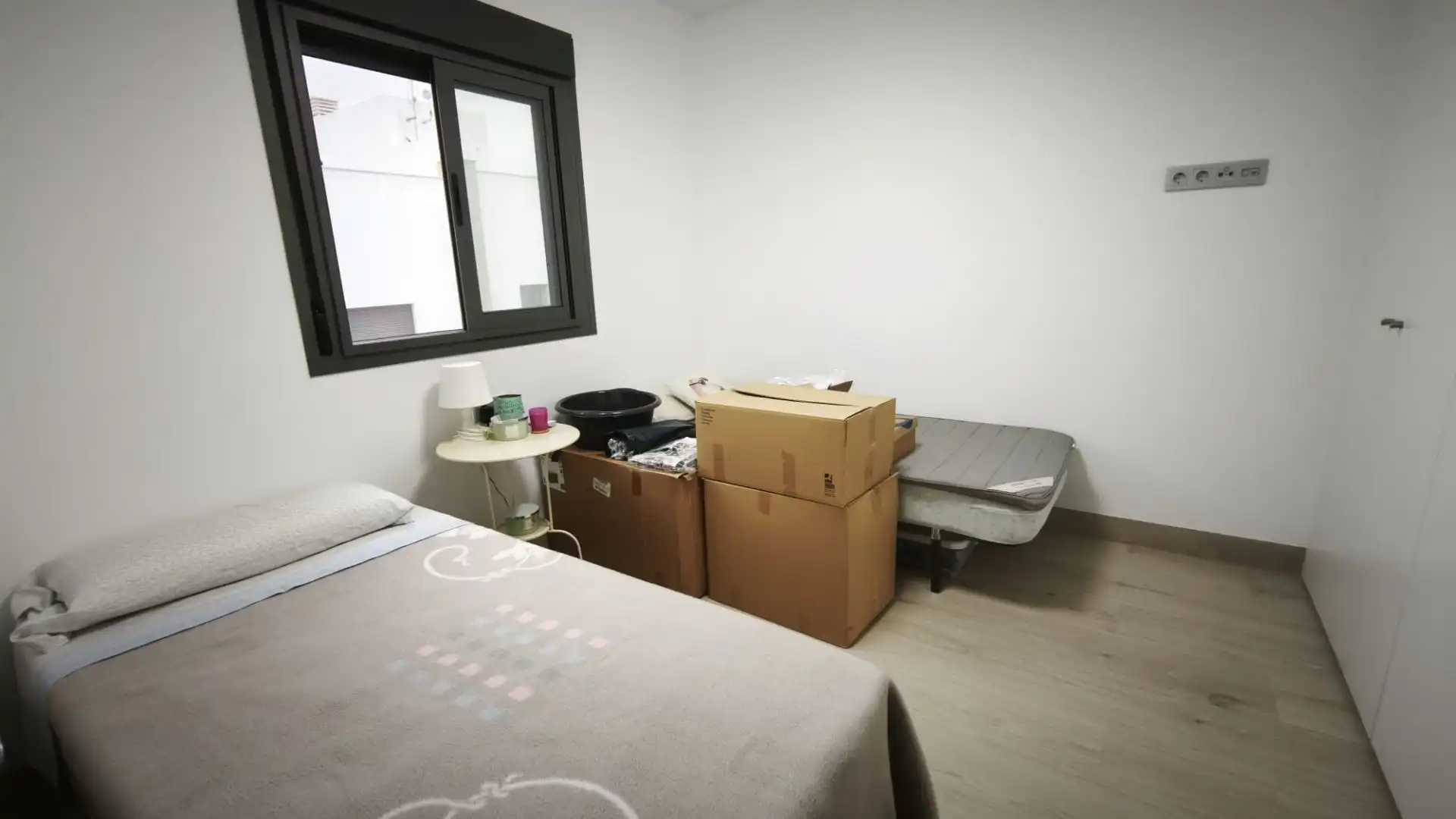 Dormitori de Casa adosada en venda en Vélez-Málaga amb Jardí privat, Terrassa i Traster