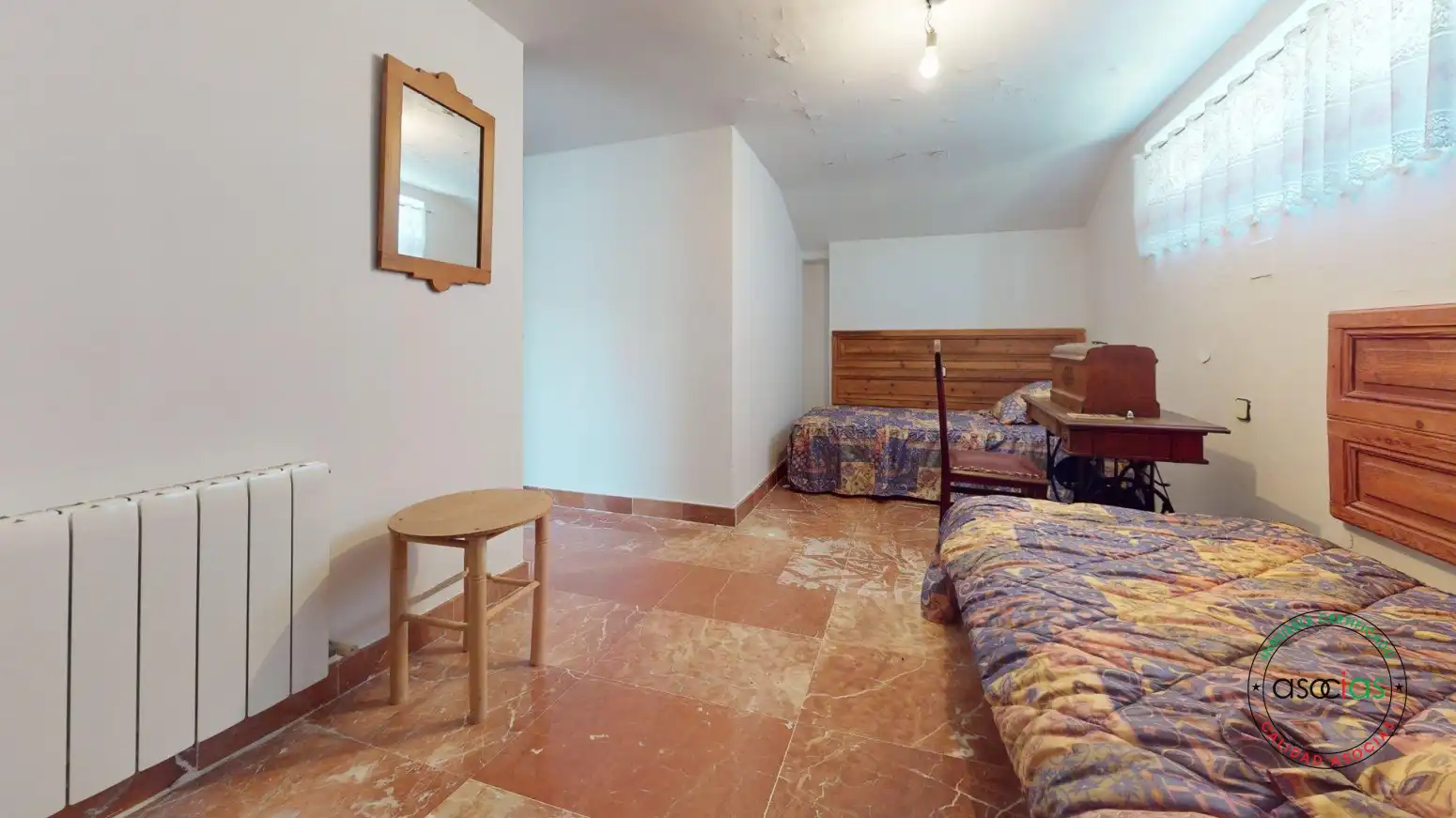Dormitori de Casa o xalet en venda en Juarros de Voltoya amb Calefacció i Traster