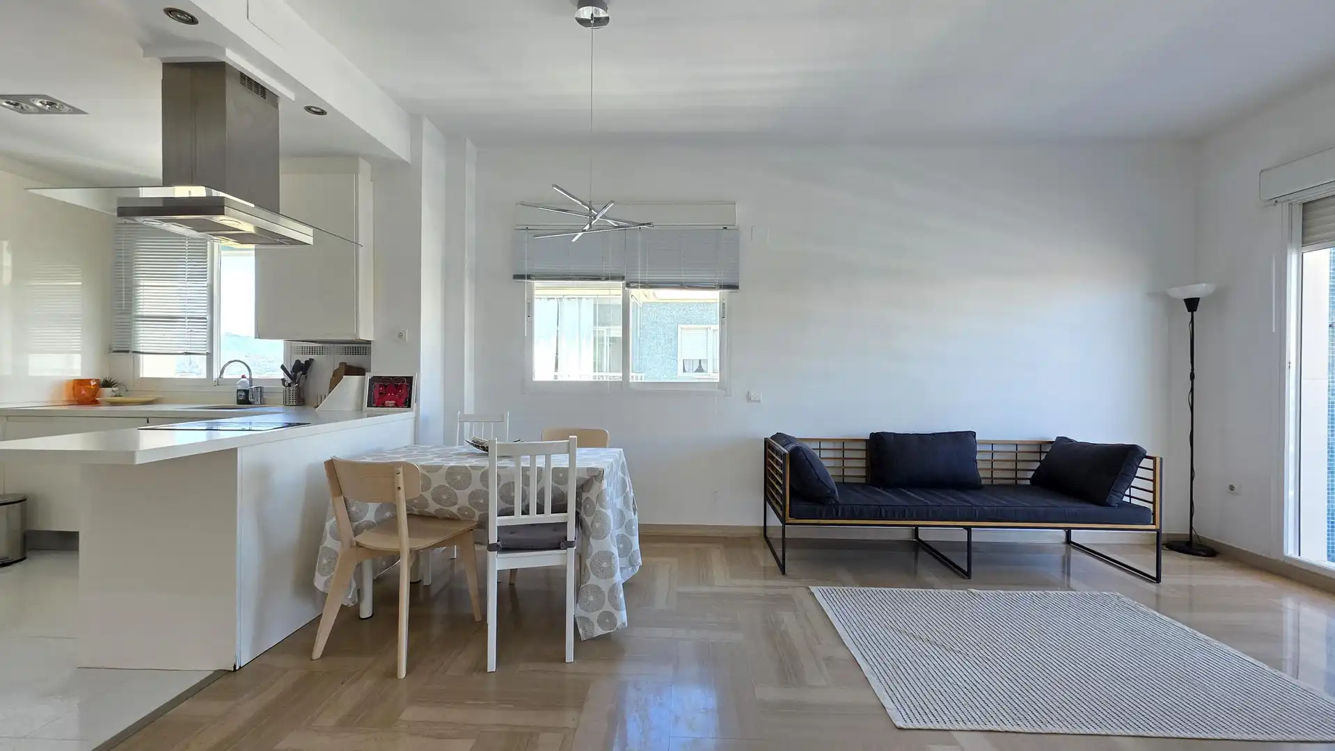 Sala de estar de Piso en venta en Gandia con Balcón y Piscina comunitaria