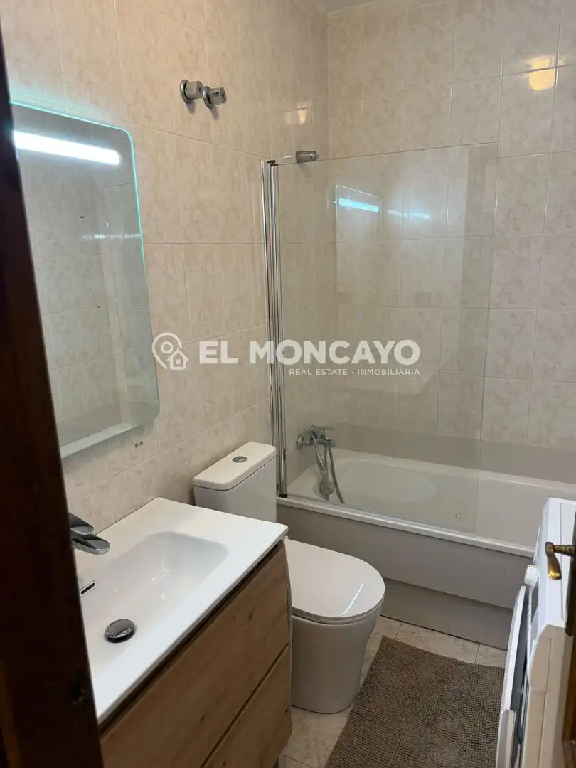 Baño de Casa o chalet en venta en Torrevieja con Jardín privado, Terraza y Trastero