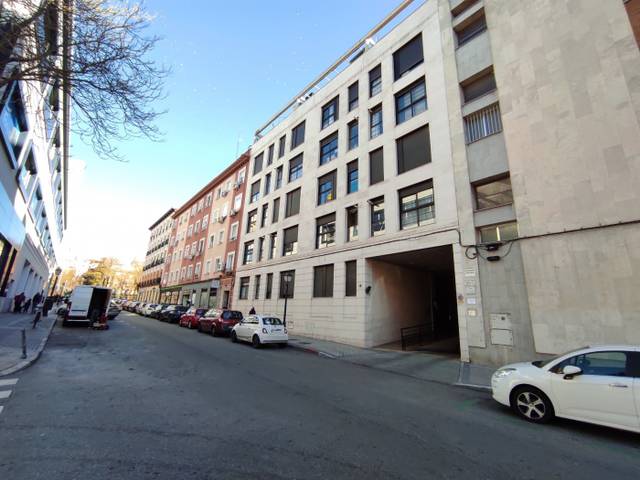 Garaje en Venta en Paseo acacias en Acacias