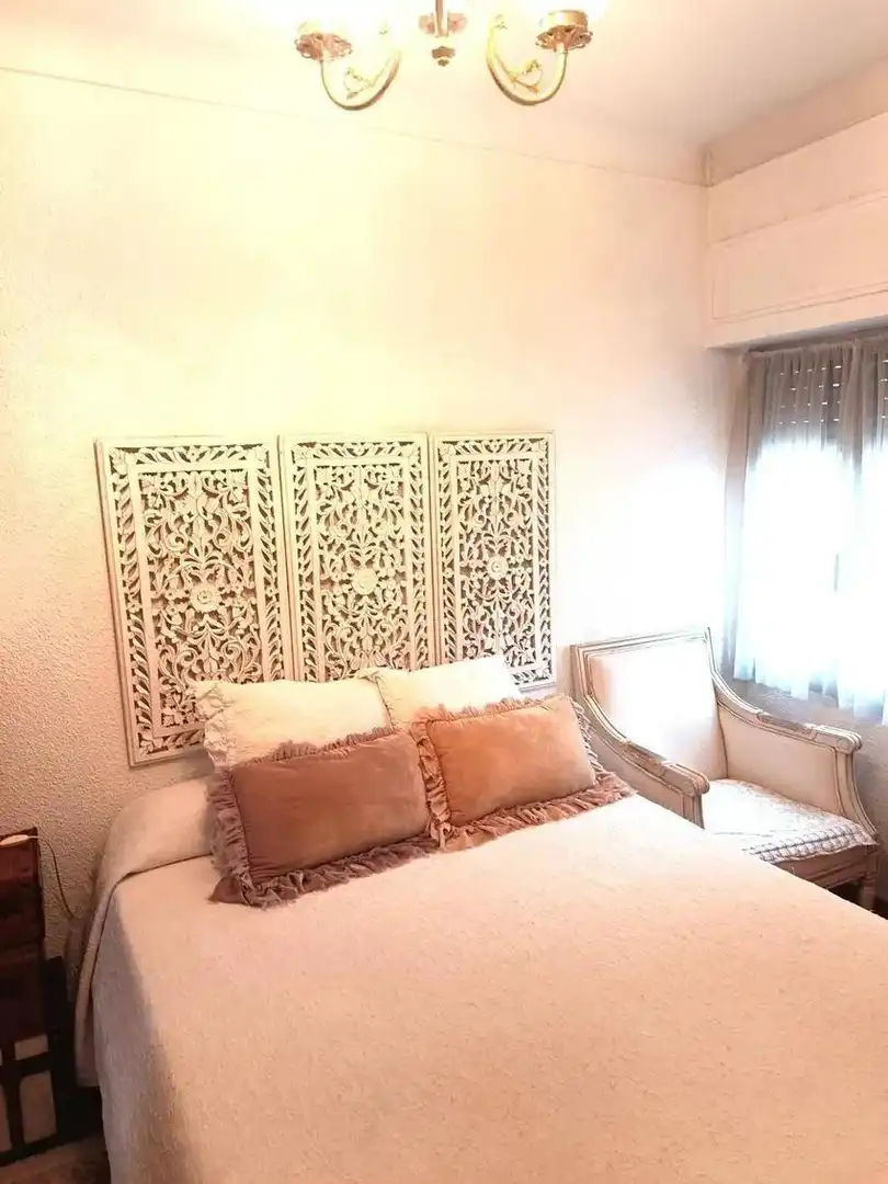 Habitación de Piso en venta en Valencia con Amueblado y Balcón