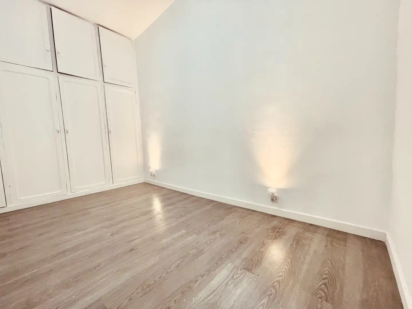Bedroom of Flat for rent to own in Madrid  with Air Conditioner, Heating and Terrace