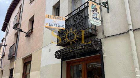 Foto 2 von Gebäude zum Verkauf in Calle de Azabachería, 3, Casco Antiguo, León Capital