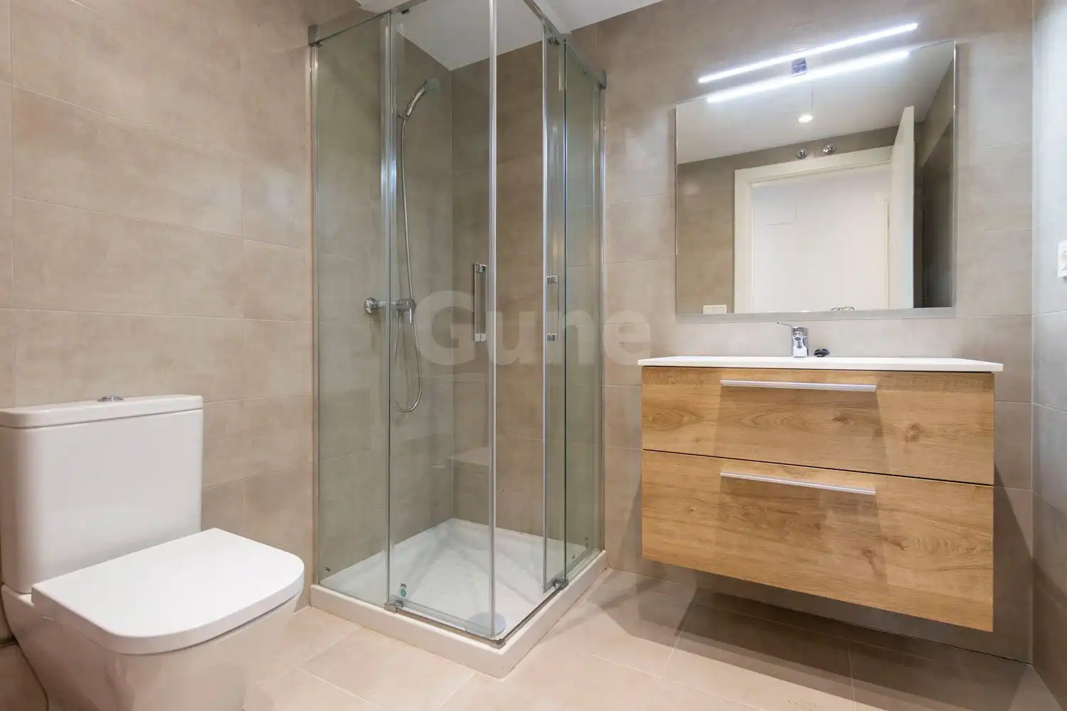 Baño de Piso en venta en Beasain con Calefacción y Trastero