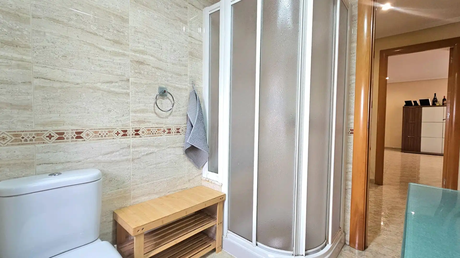 Baño de Piso en venta en Cartagena con Aire acondicionado y Amueblado