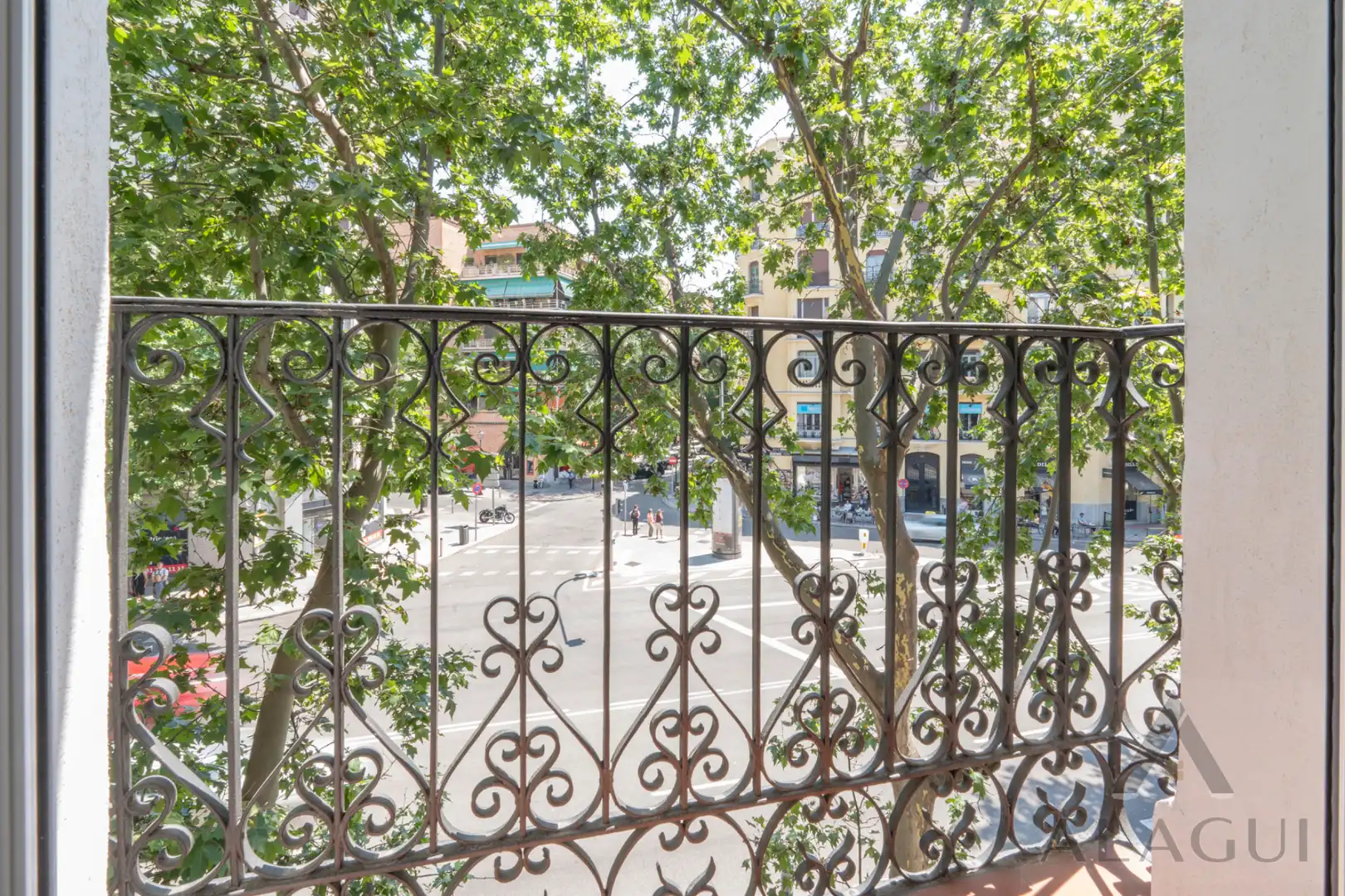 Vista exterior de Apartamento en venta en Madrid con Aire acondicionado, Calefacción y Amueblado