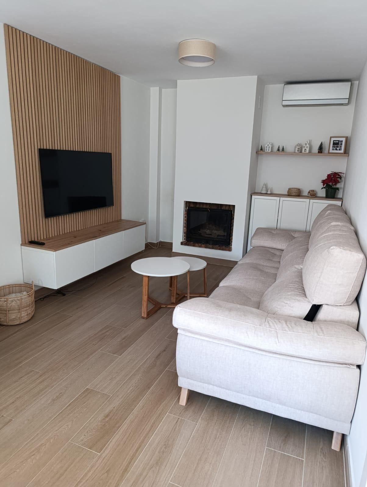 Living room of Single-family semi-detached for sale in Málaga Capital  with Air Conditioner, Private garden and Terrace