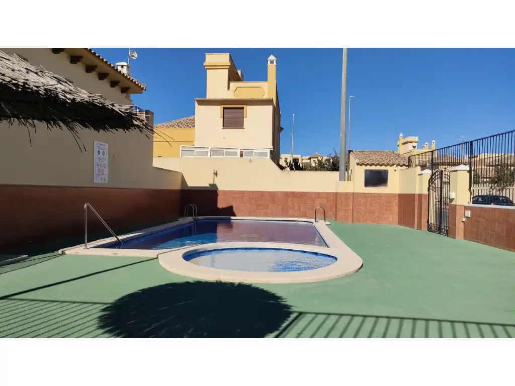 Piscina de Dúplex en venta en La Unión