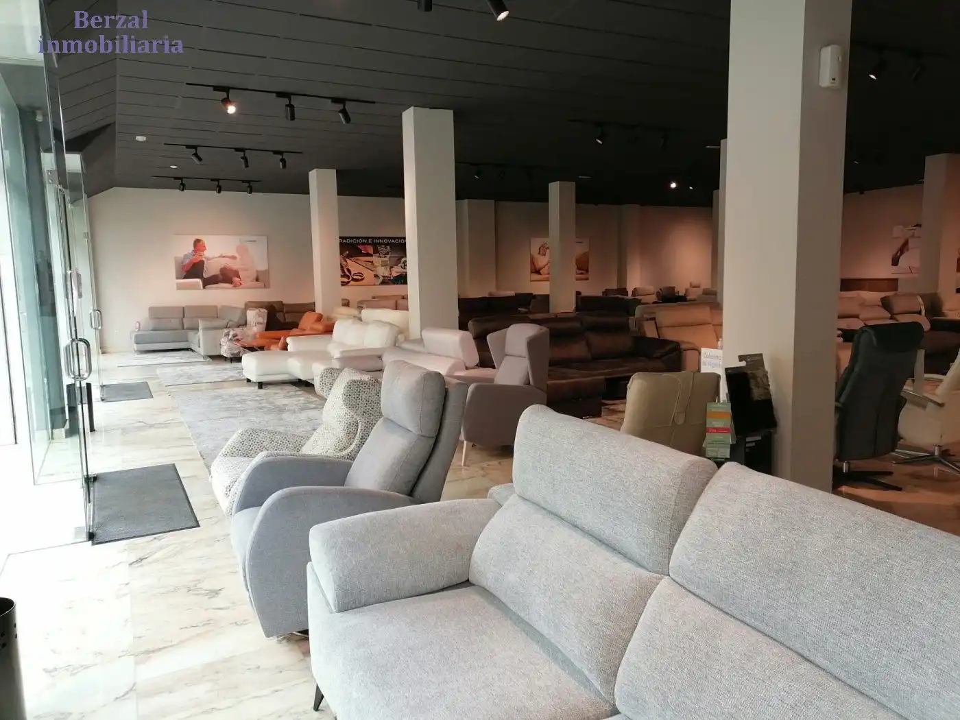 Local comercial en venta en Calle Pintor Rosales, imagen 4
