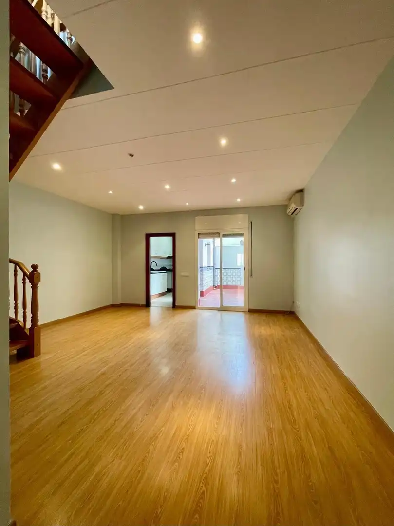 Sala de estar de Ático en venta en Mataró con Aire acondicionado, Calefacción y Terraza