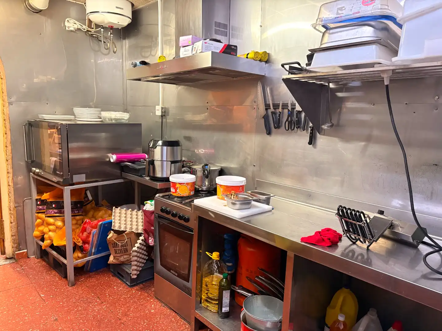 Cocina de Local en traspaso en Sant Just Desvern con Aire acondicionado, Calefacción y Terraza