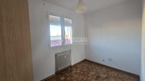 Foto 5 de Piso de alquiler en Fuente del Berro, Madrid