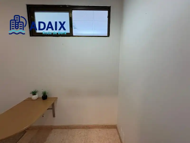 Commercial properties for rent in Roda de Berà  with Air Conditioner