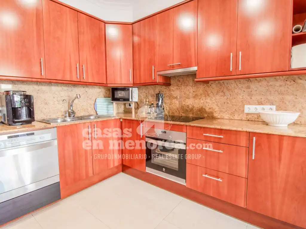Cuina de Casa o xalet en venda en Maó - Mahón amb Aire condicionat, Jardí privat i Terrassa
