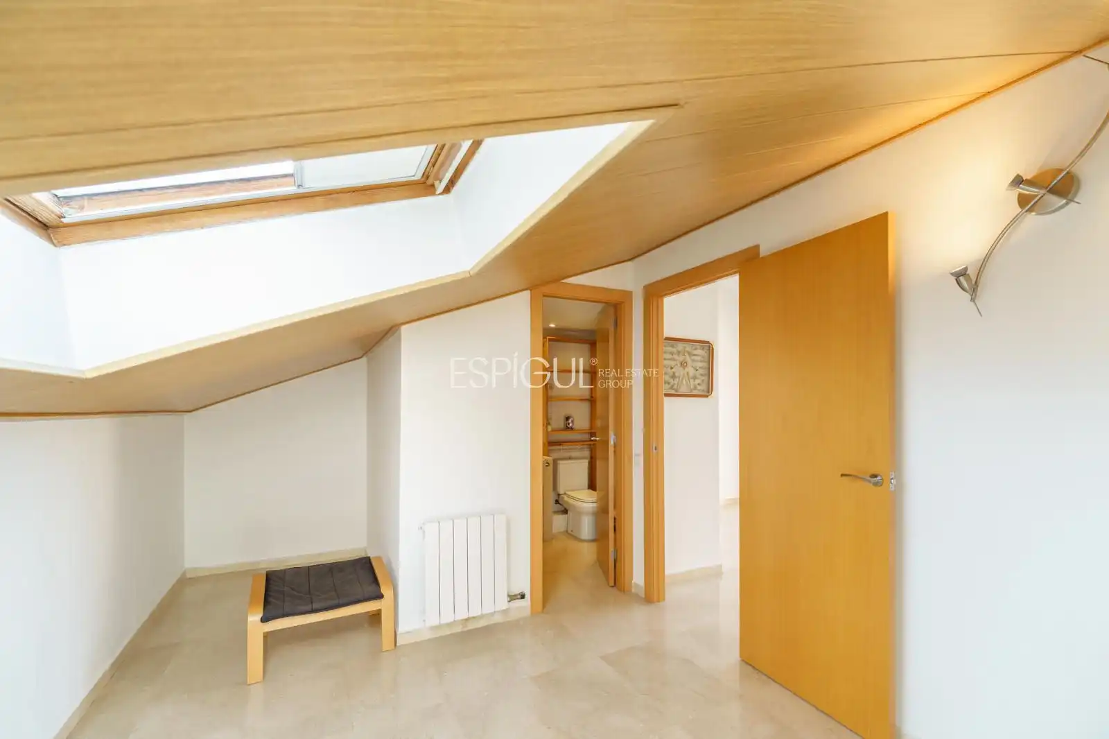 Casa adosada en venta en Tiana con Calefacción, Jardín privado y Parquet