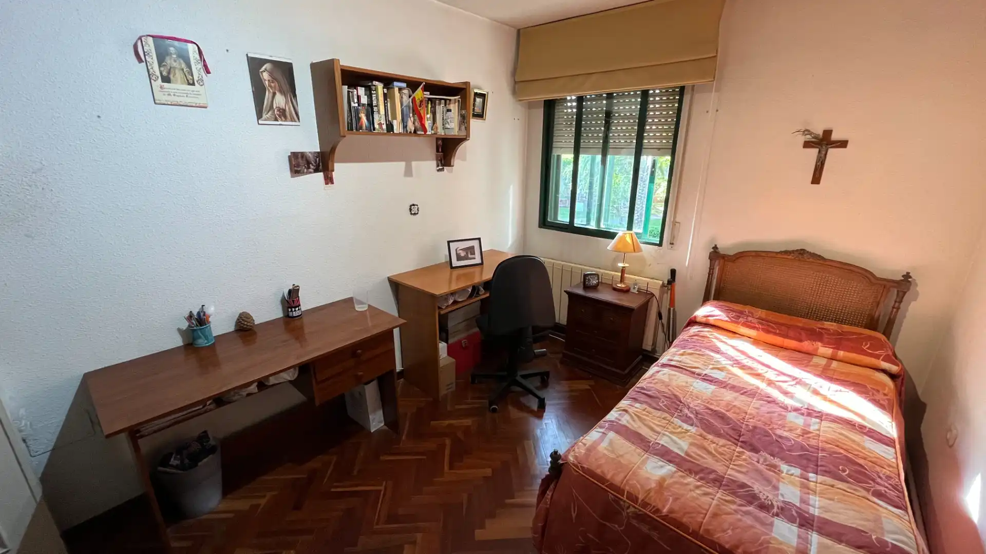 Dormitori de Casa adosada en venda en Villanueva del Pardillo amb Aire condicionat, Calefacció i Jardí privat