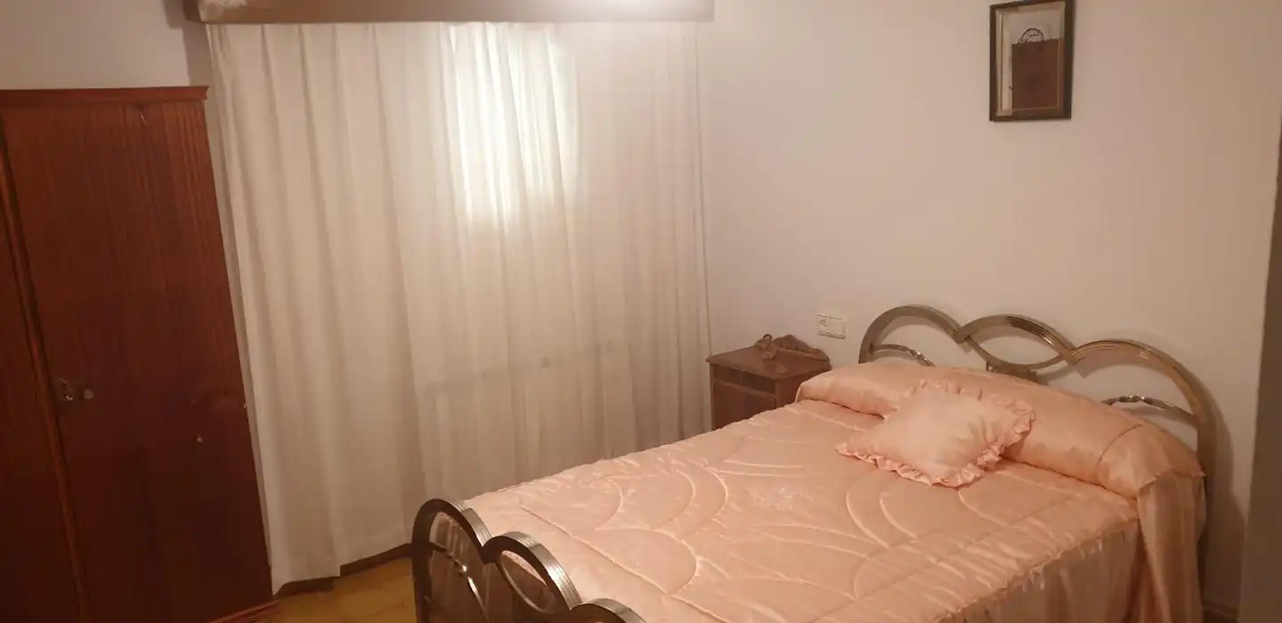 Bedroom of Houses for sale in Saelices  with Heating and Furnished