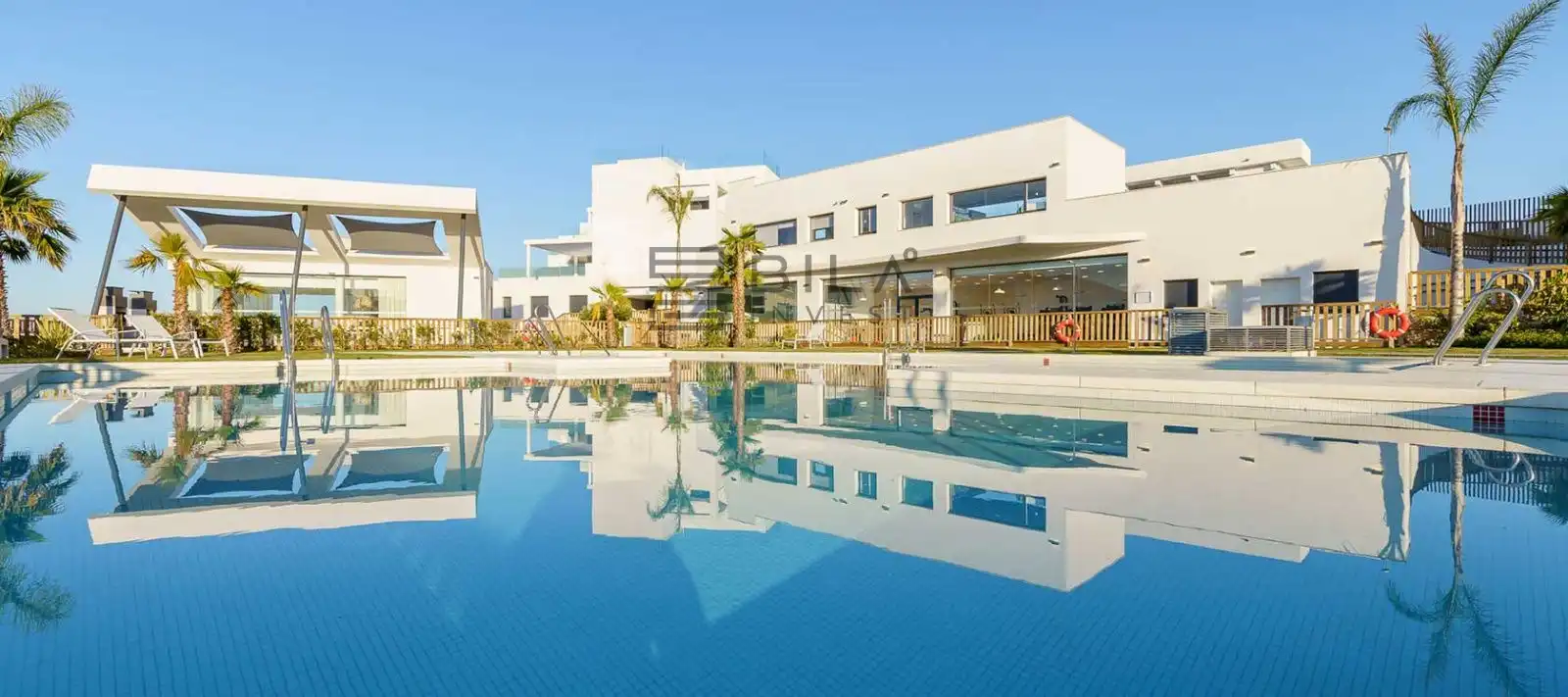 Piso con piscina en venta en Casa Banderas