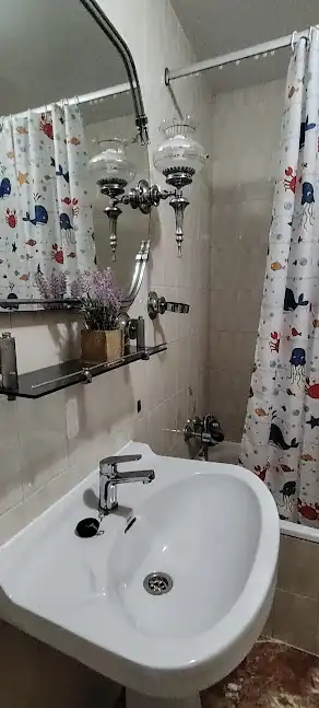 Bathroom of Flat for rent in Linares  with Air Conditioner, Heating and Furnished