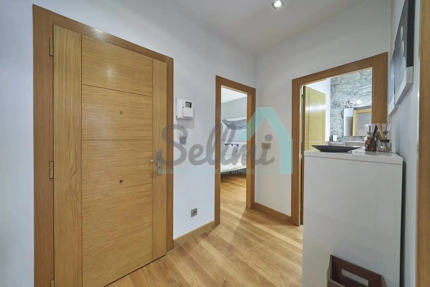 Wohnung zur Miete in Calle Marqués de San Esteban, Barrio del Centro