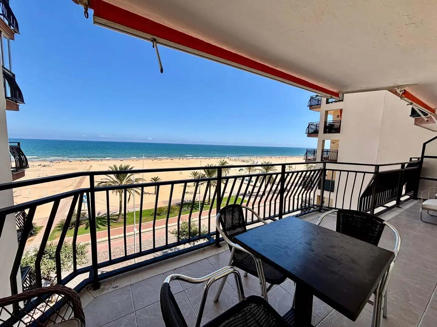 Terrassa de Apartament en venda en Gandia amb Aire condicionat, Jardí privat i Terrassa