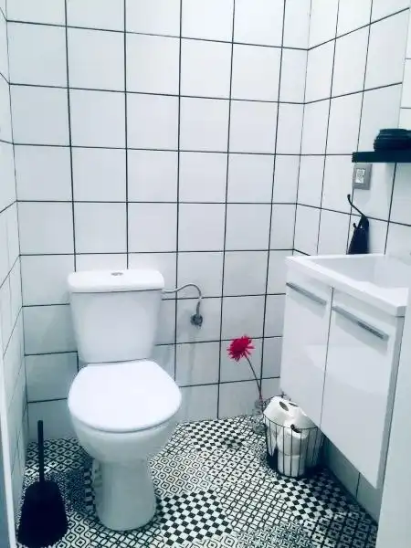 Baño de Piso de alquiler en Valencia con Aire acondicionado, Calefacción y Parquet