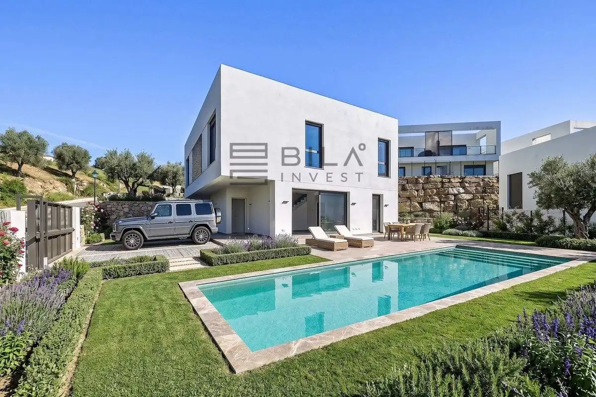 Adosado con piscina en venta en Orfebres, imagen 3