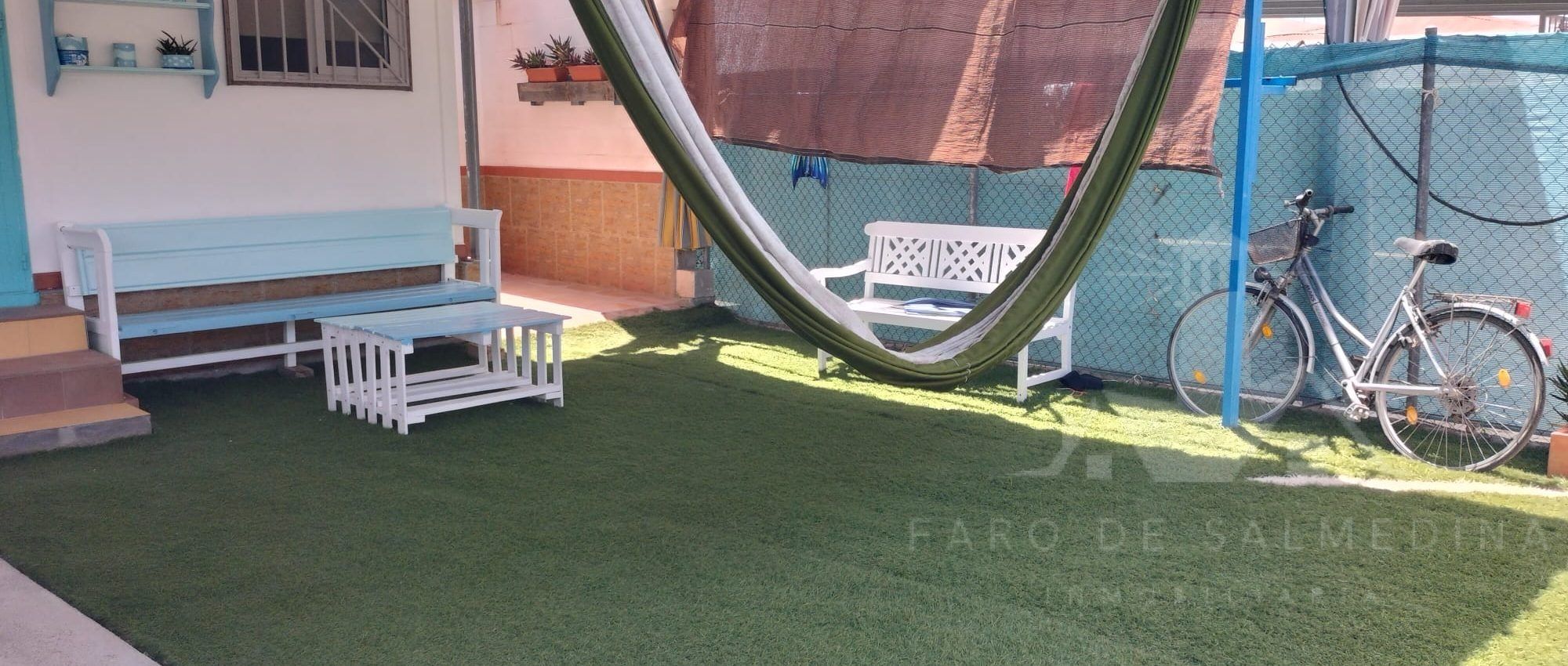 Terrassa de Casa o xalet en venda en Chipiona amb Aire condicionat i Jardí privat