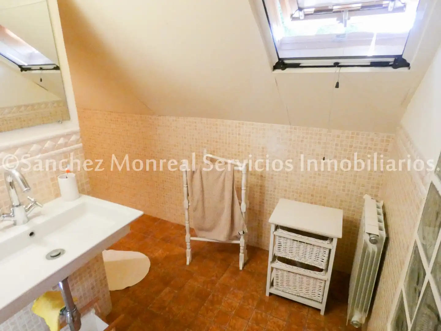 Casa adosada en venta en Avenida de la Cruz Roja, Alcázar de San Juan