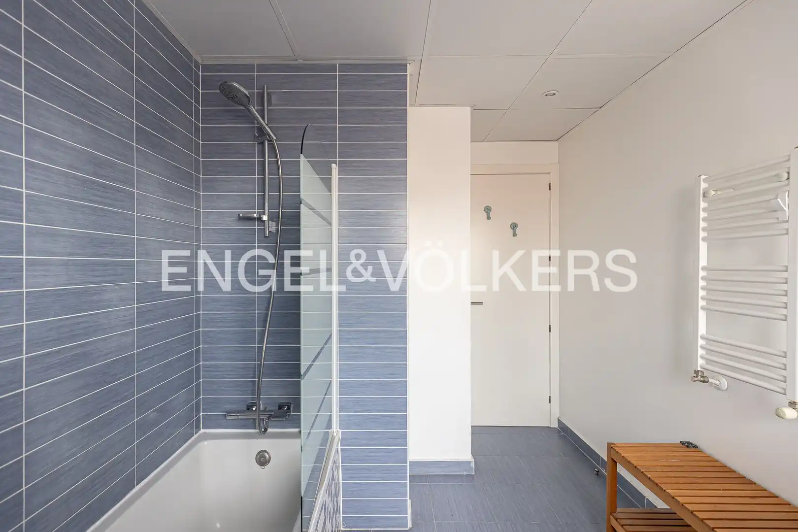 Baño de Ático en venta en Madrid con Aire acondicionado, Calefacción y Terraza