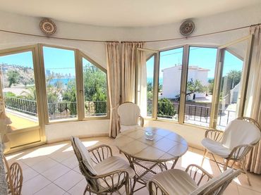 Villa con giardino in vendita a Canuta