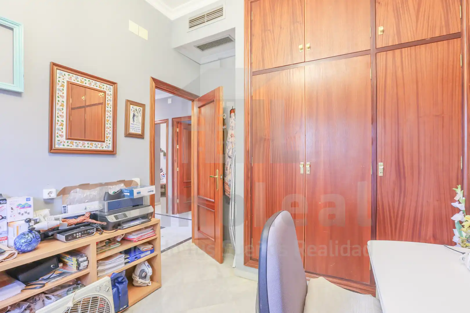 Houses for sale in Espartinas  with Air Conditioner, Heating and Private garden