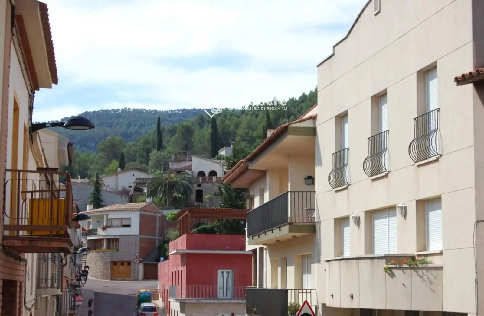 Vista exterior de Dúplex en venda en Castellví de Rosanes amb Aire condicionat, Calefacció i Terrassa